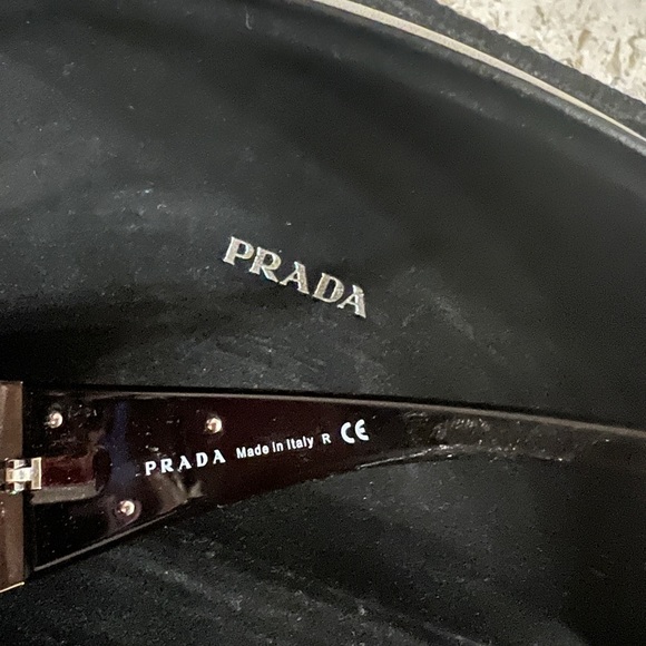 Original PRADA ( UNISEX) Sunglasses - Picture 3 of 8